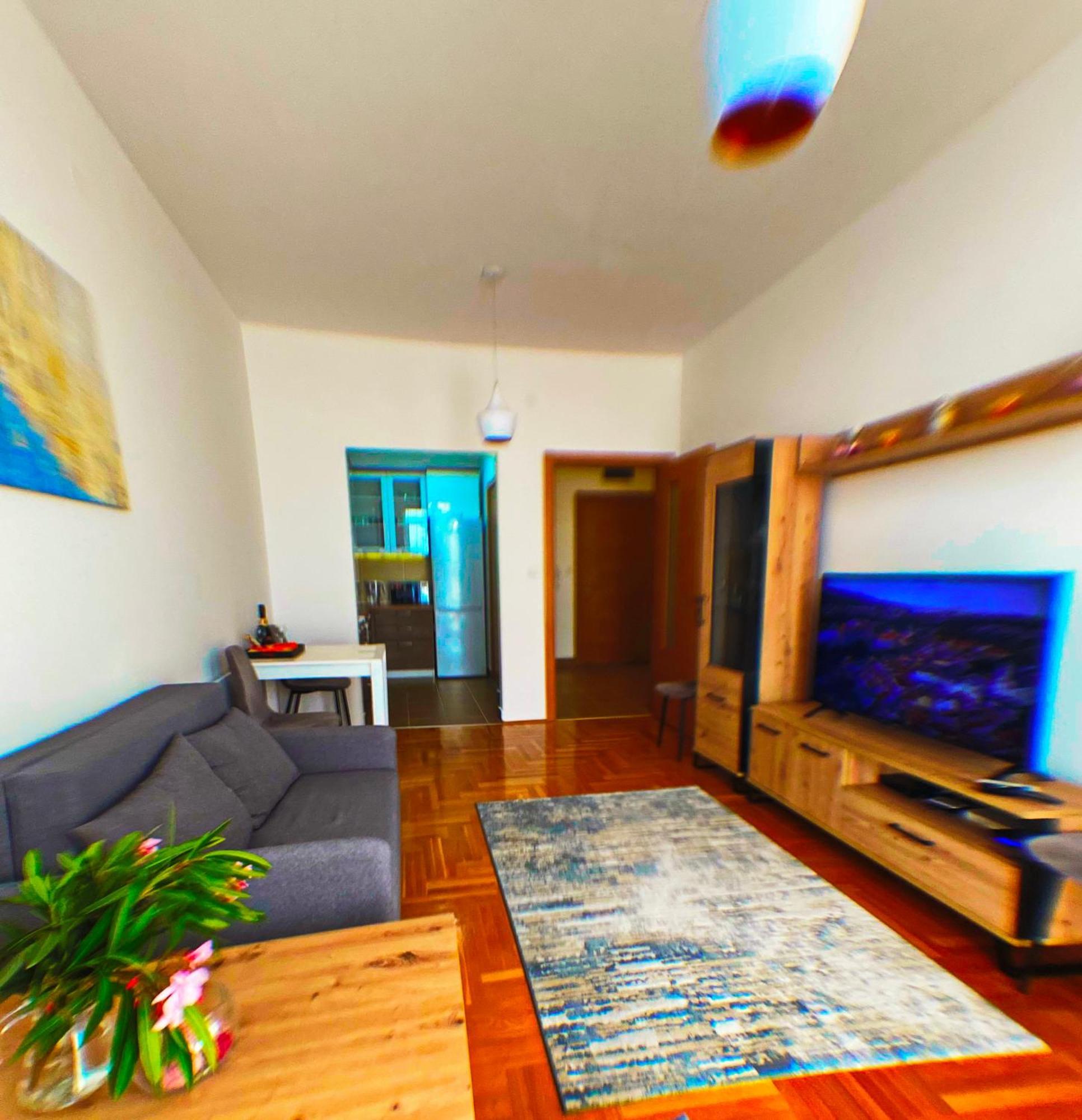 Apartment Sova Tivat Exteriér fotografie