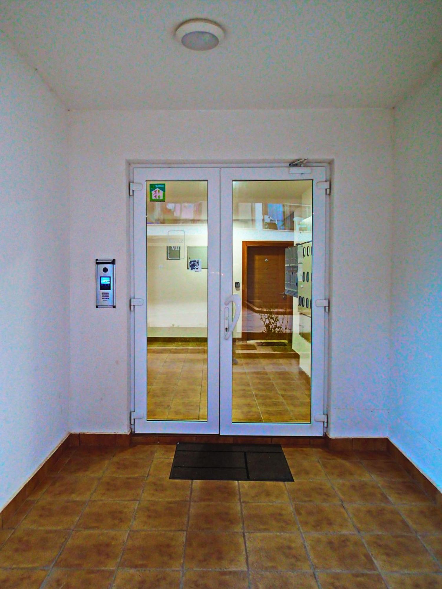 Apartment Sova Tivat Exteriér fotografie